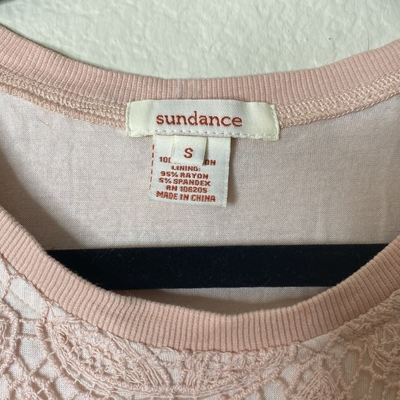 Sundance pink lace tank top women’s small EUC - Picture 3 of 6